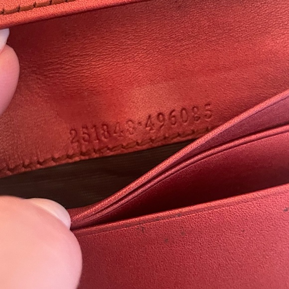 GUCCI Monogram Heart Card Case ♡ Amazing Condition ♡ Offers Welcomed ♡ - Picture 14 of 16